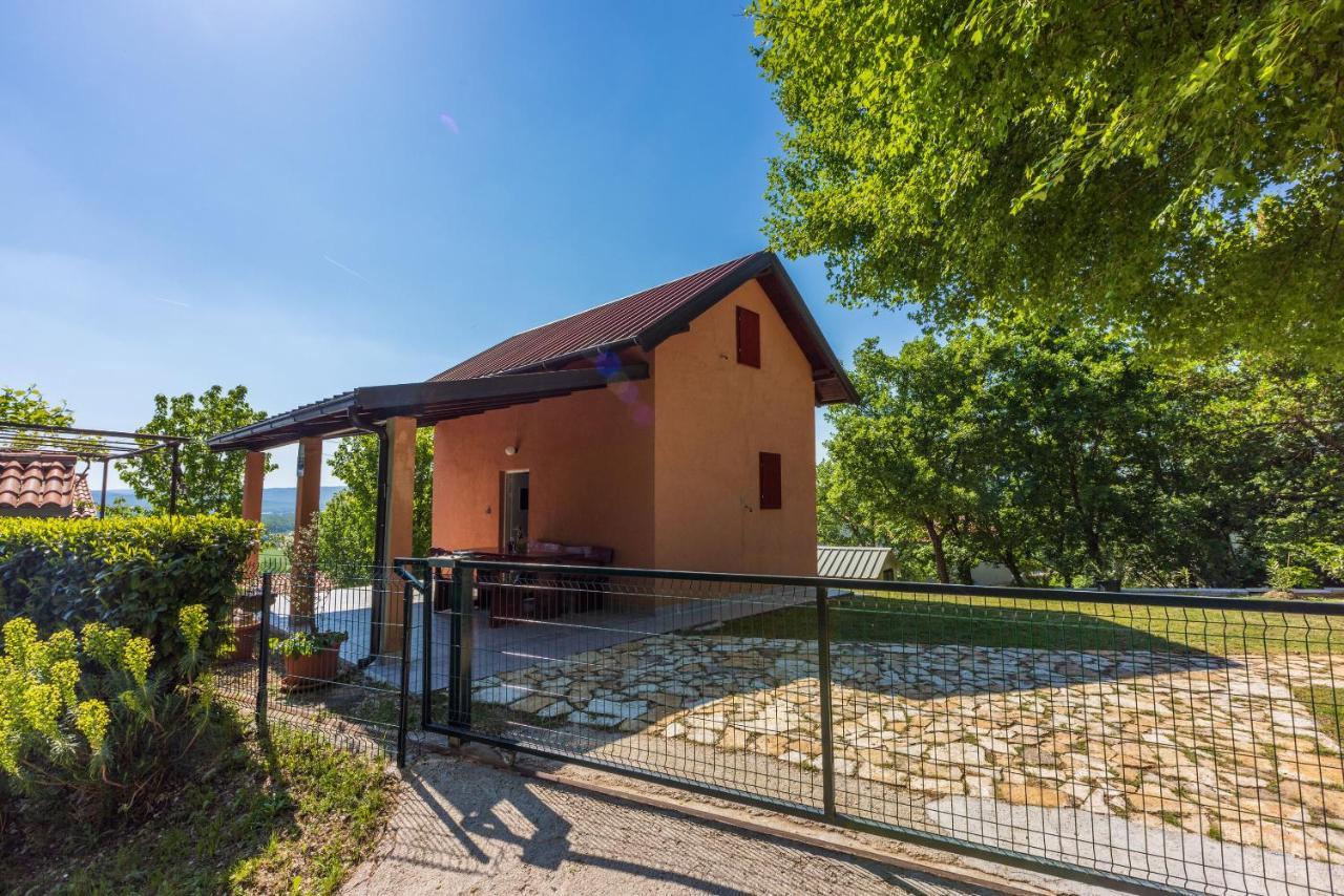 Villa House Nado Pulgarija Cepic Exterior foto